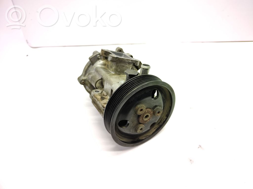 BMW 3 E46 Power steering pump 