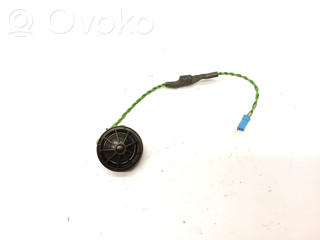 BMW 1 E81 E87 Takaovien diskanttikaiutin 