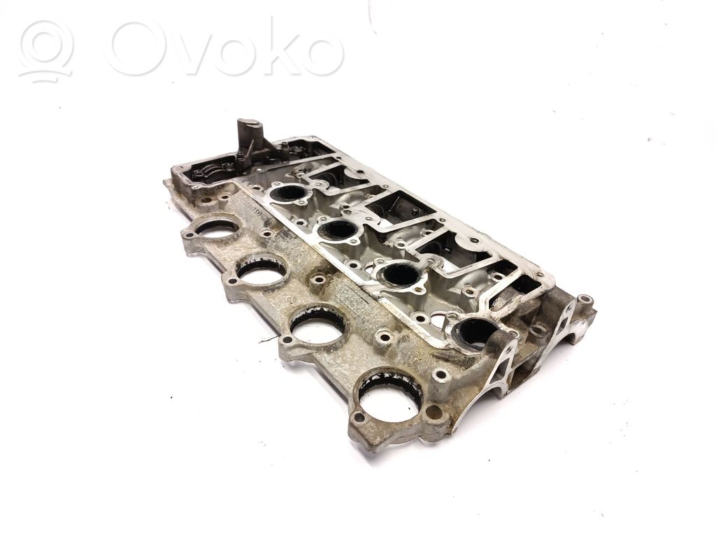Peugeot 5008 Rocker cam cover 
