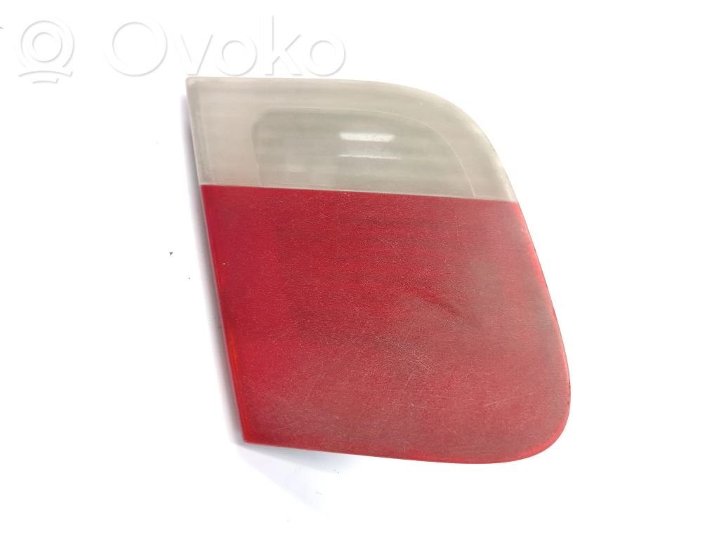 Tailgate rear/tail lights   6910537,388513
