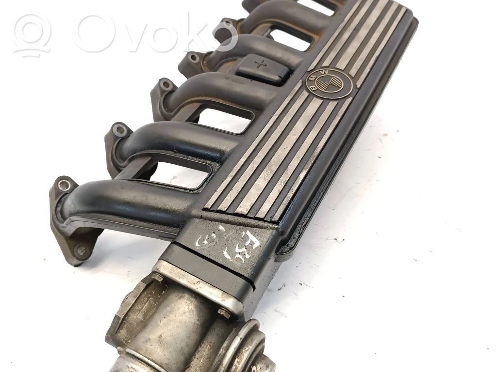 BMW 5 E39 Intake manifold 