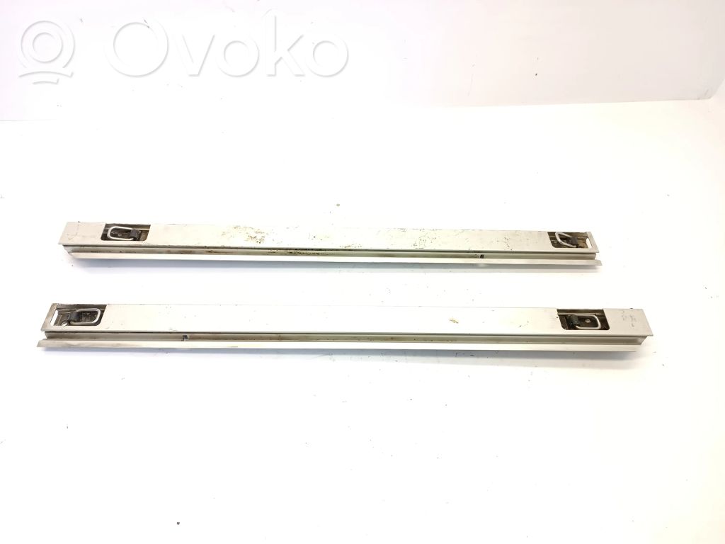 Other trunk/boot trim element   3411941,3411942,552200