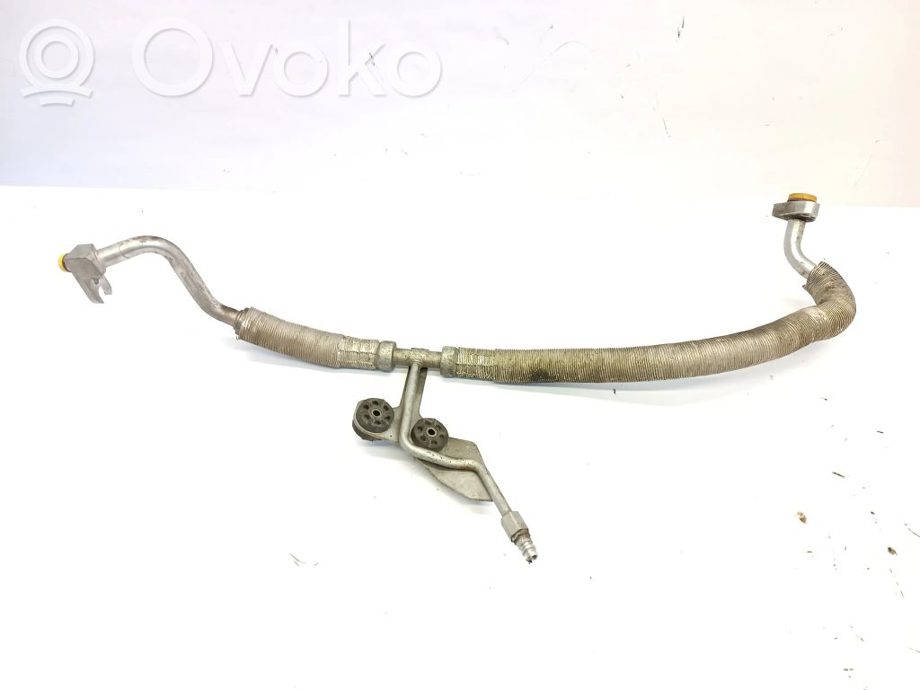 BMW 5 E60 E61 Ilmastointilaitteen putki (A/C) 