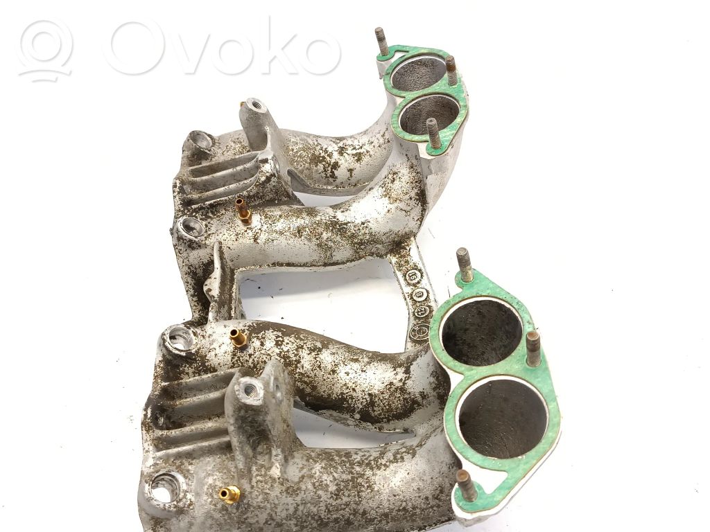 BMW 3 E30 Intake manifold 