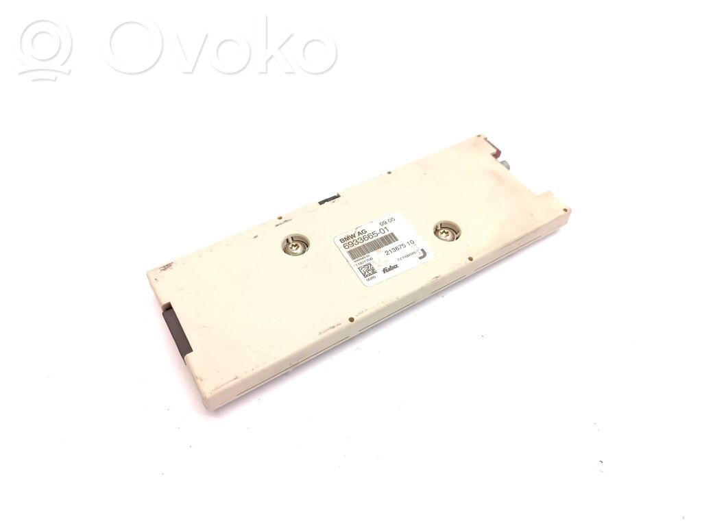 BMW 7 E65 E66 Antenos stiprintuvas 