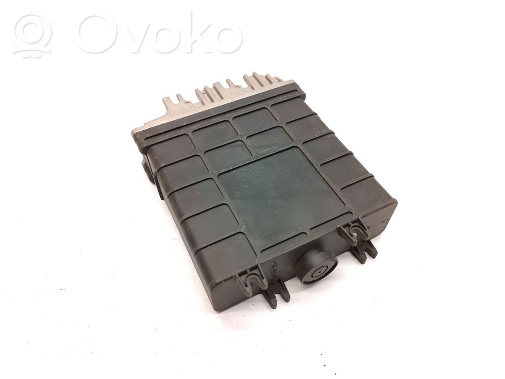 Sterownik / Moduł ECU   021906256Q,0261203664,0261203665