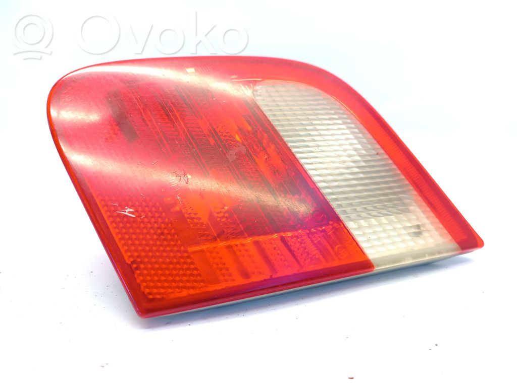 BMW 3 E46 Tailgate rear/tail lights 
