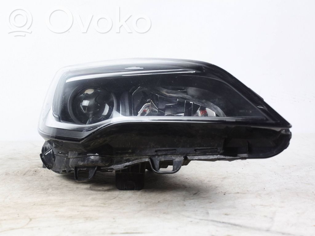 Opel Astra K Scheinwerfer 