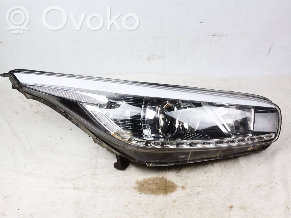 Headlight/headlamp   92102A2220,92102A2220