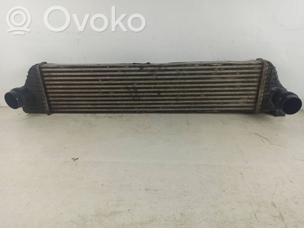Renault Master III Starpdzesētāja radiators 