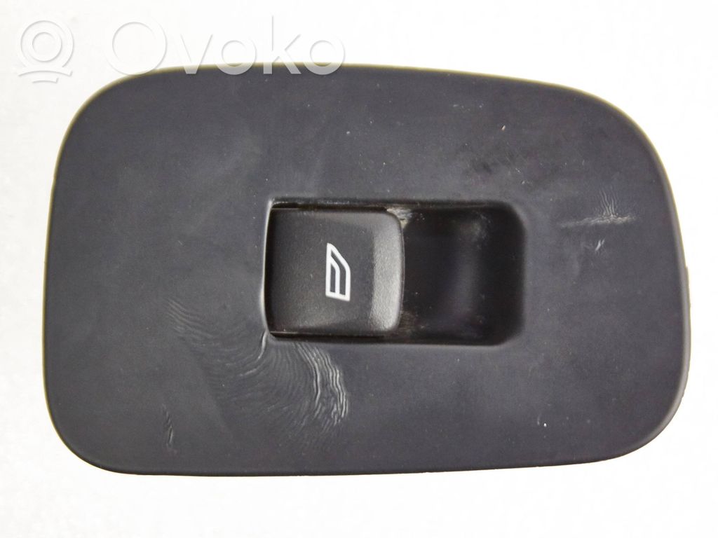 Volvo V60 Electric window control switch 