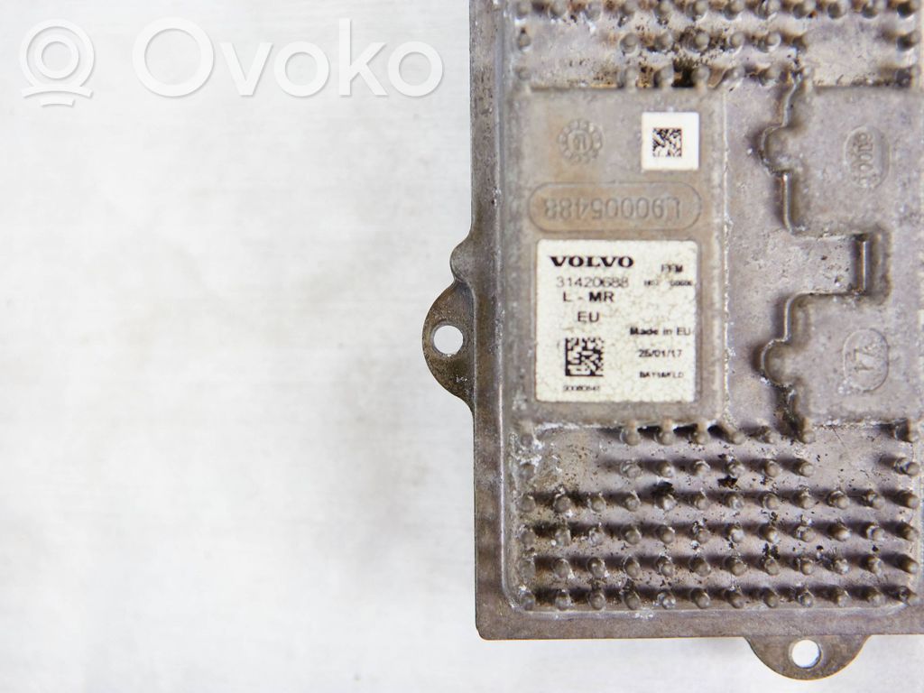 Volvo S90, V90 Moduł poziomowanie świateł Xenon 