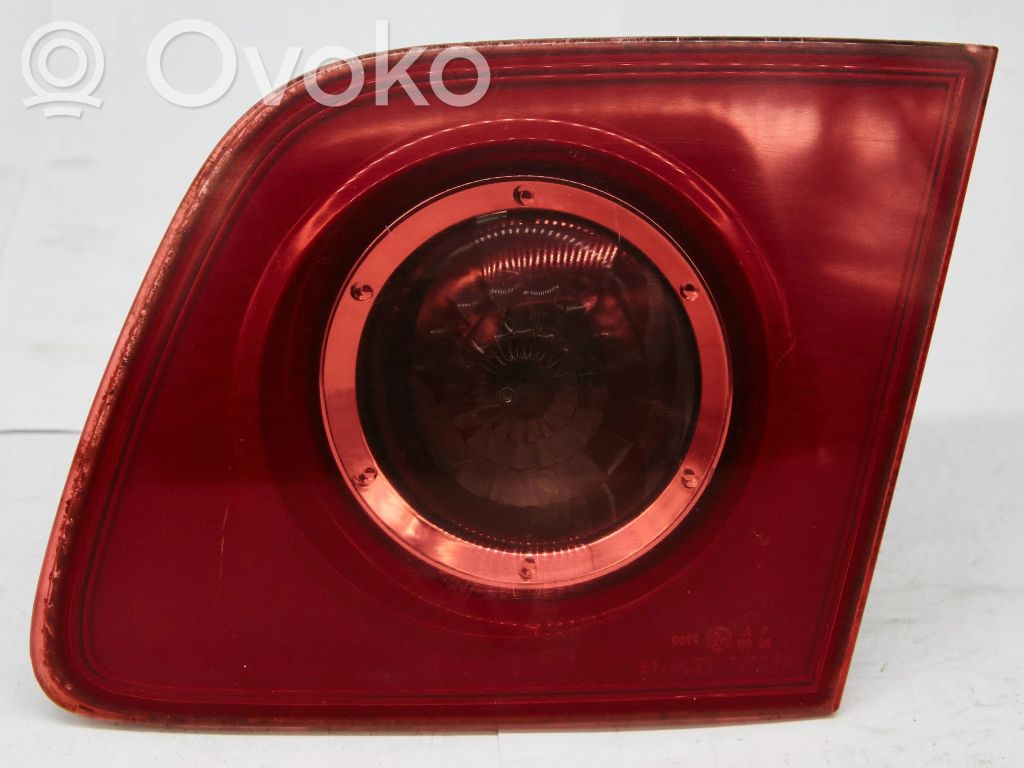 Mazda 3 I Takaluukun takavalot 