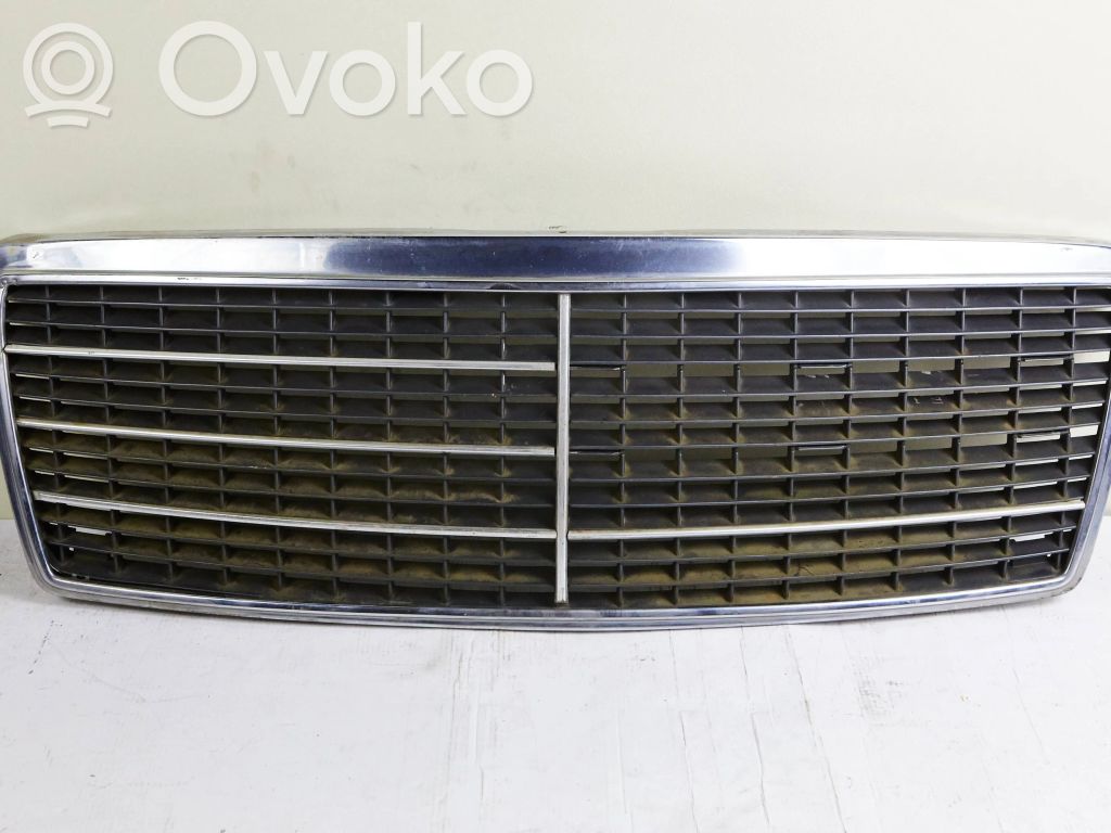Mercedes-Benz S W140 Atrapa chłodnicy / Grill 