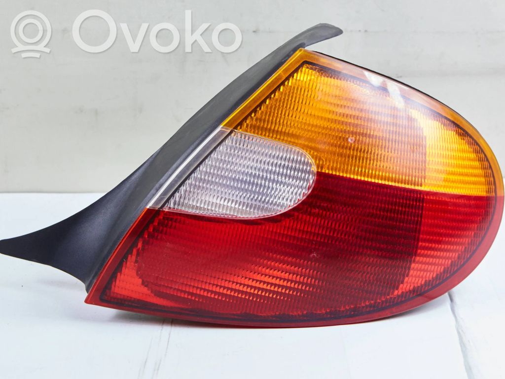Chrysler Neon II Luci posteriori 