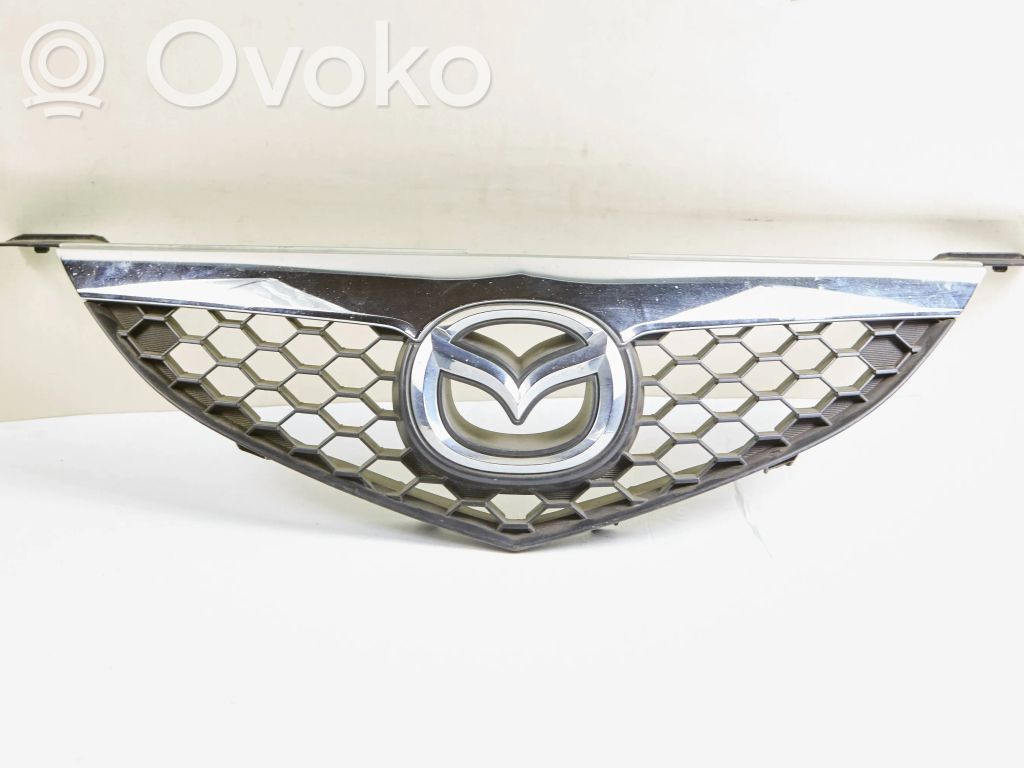Mazda 3 I Etupuskurin ylempi jäähdytinsäleikkö 