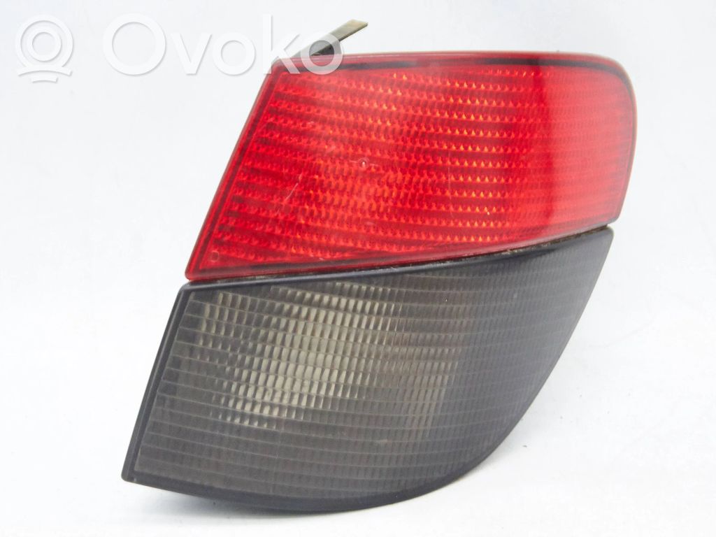 Peugeot 406 Rear/tail lights 
