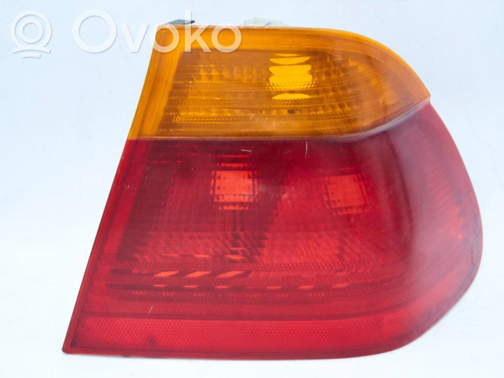 BMW 3 E46 Galinis žibintas kėbule 