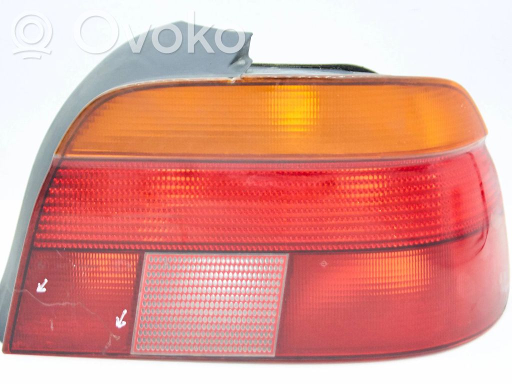 Rear/tail lights   8358032,2VP007240