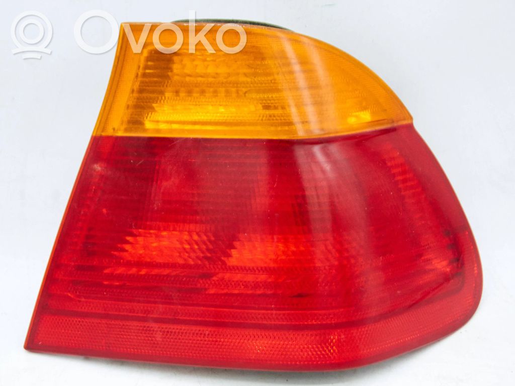 BMW 3 E46 Galinis žibintas kėbule 