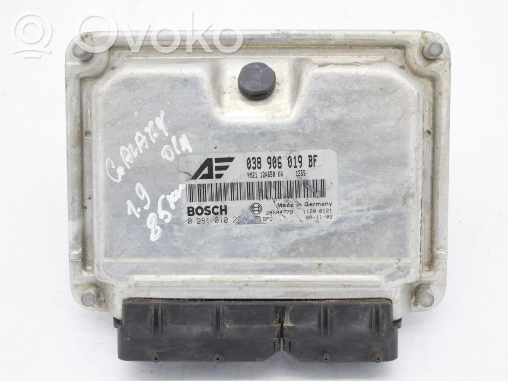 Unidad de control/módulo del motor   038906019BF