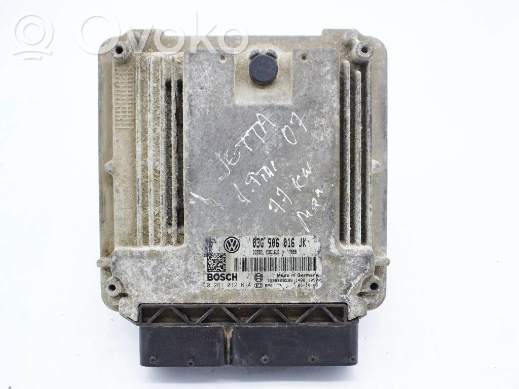 Volkswagen Jetta V Engine control unit/module 