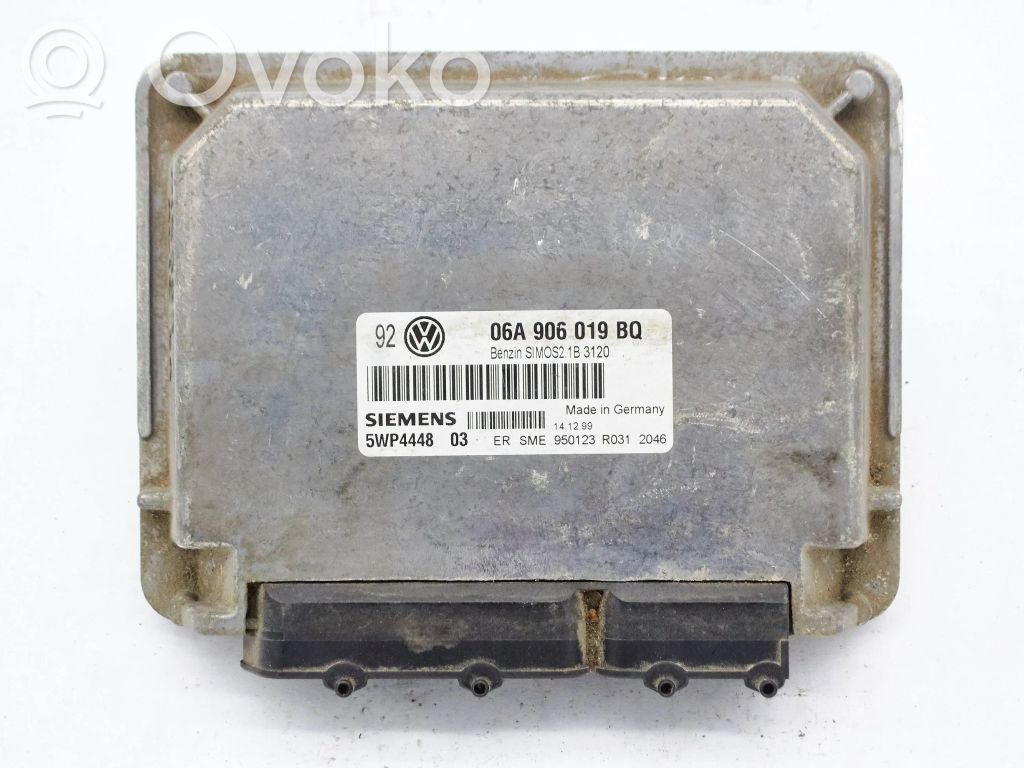 Volkswagen Bora Engine control unit/module 