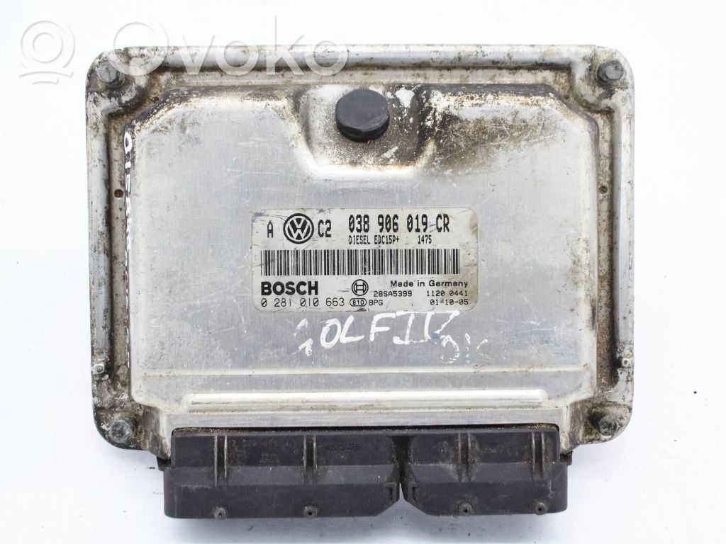 Volkswagen Golf IV Engine control unit/module 