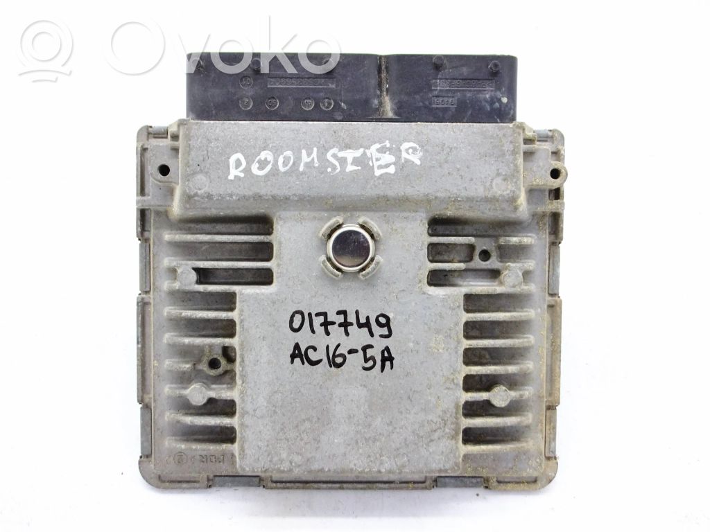 Skoda Roomster (5J) Engine control unit/module 