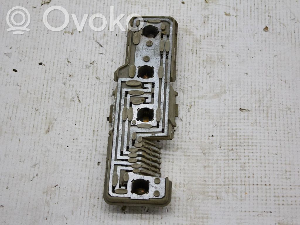 Opel Astra F Galinio žibinto dangtelis (lizdas) 
