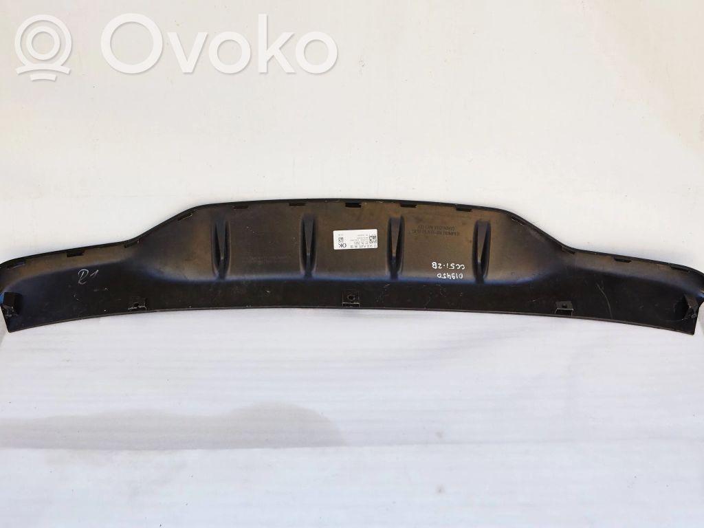 KIA Xceed Moldura inferior del parachoques trasero 