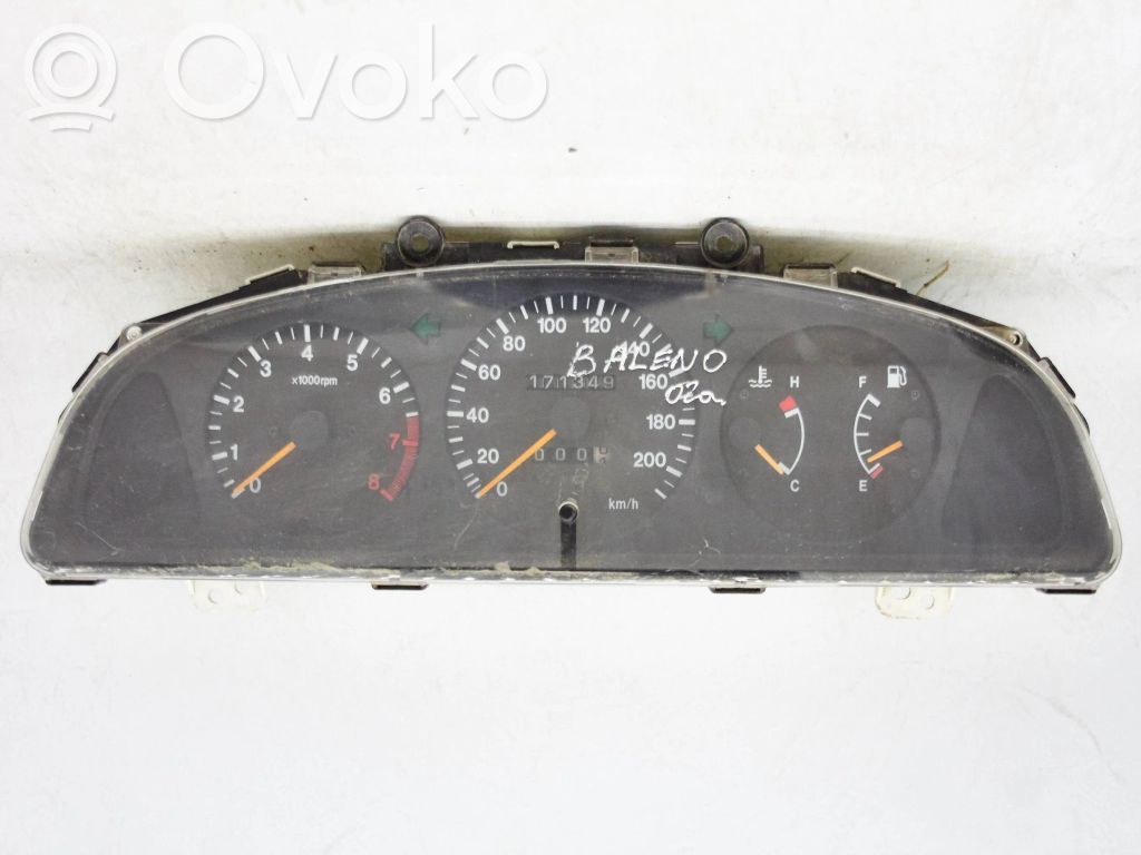 Suzuki Baleno EG Licznik / Prędkościomierz 