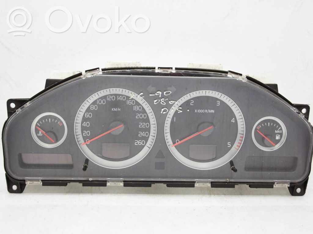 Volvo XC90 Speedometer (instrument cluster) 