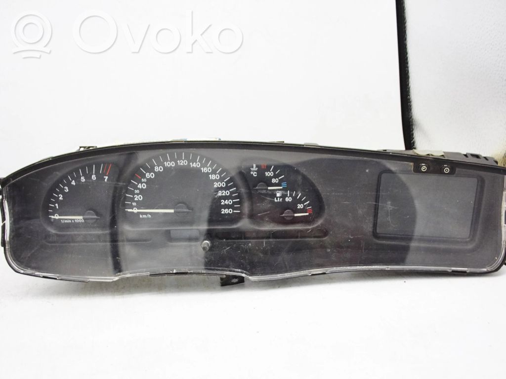 Opel Vectra B Licznik / Prędkościomierz 