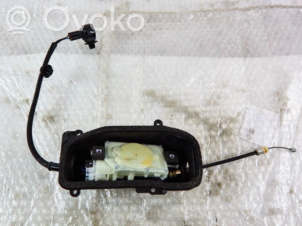 Nissan Leaf I (ZE0) Zamek pokrywy przedniej / maski silnika 