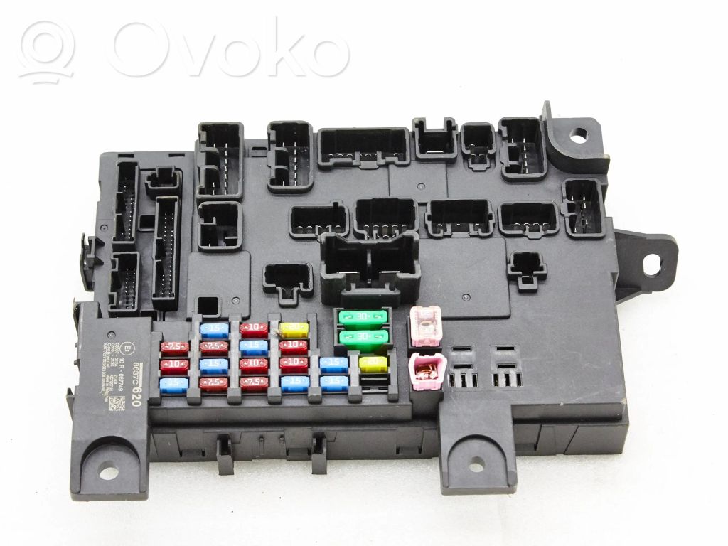 Módulo de fusible   8637C620,10R057749