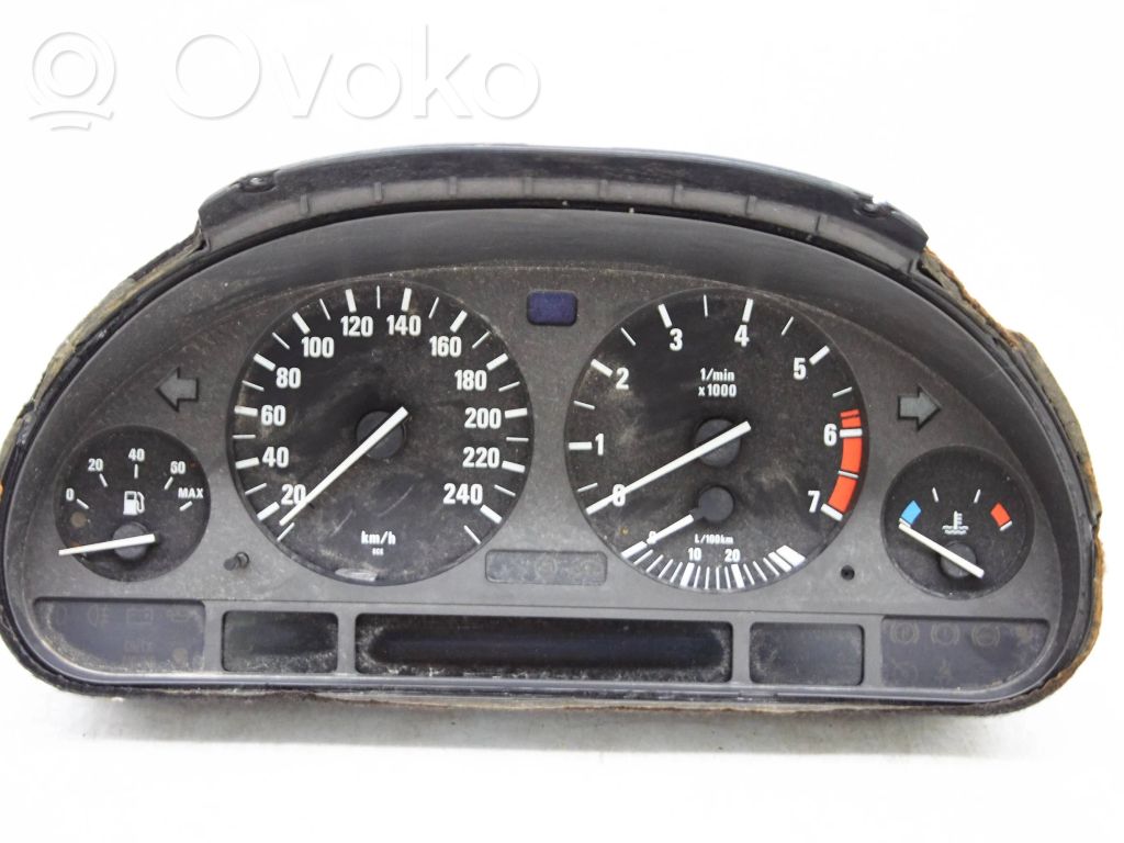 BMW 7 E38 Licznik / Prędkościomierz 