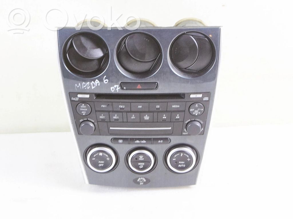Radio / CD-Player / DVD-Player / Navigation   GP9E66DSX,CQEM45701A,GR1A66DSX