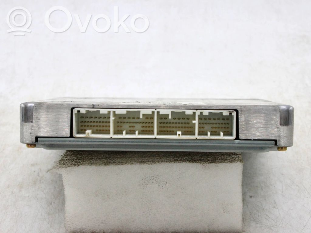 Toyota Avensis T250 Engine control unit/module 