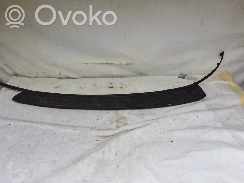 KIA Ceed Borde del parachoques delantero 