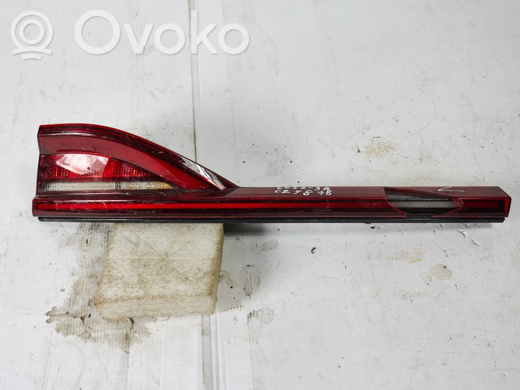 KIA Ceed Takaluukun takavalot 