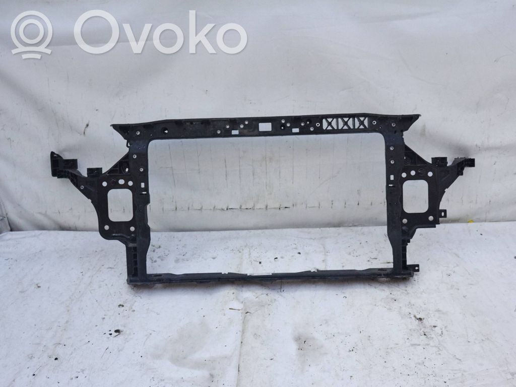 KIA Xceed Radiatorių panelė 