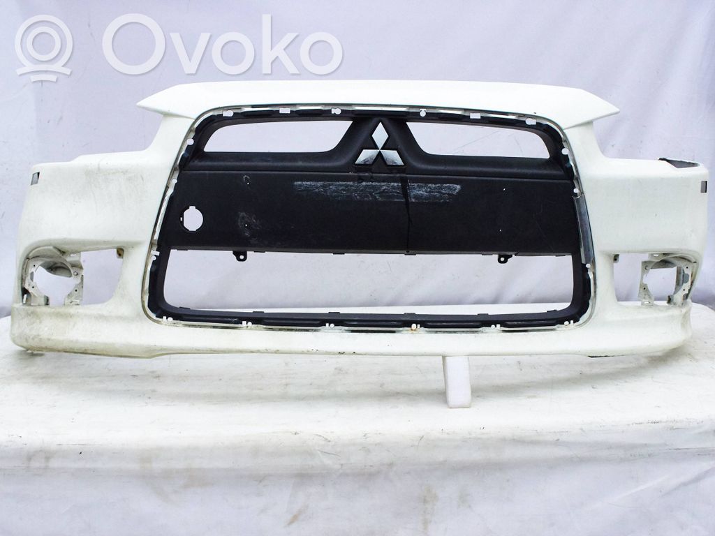 Mitsubishi Lancer X Parachoques delantero 