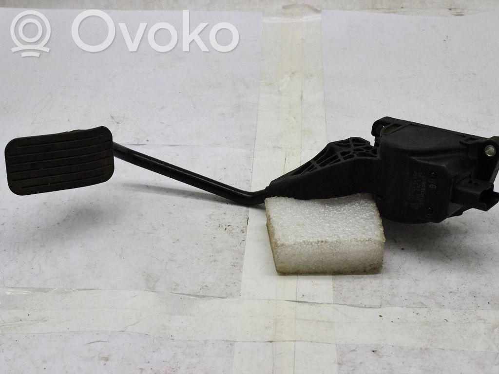Citroen Berlingo Accelerator throttle pedal 