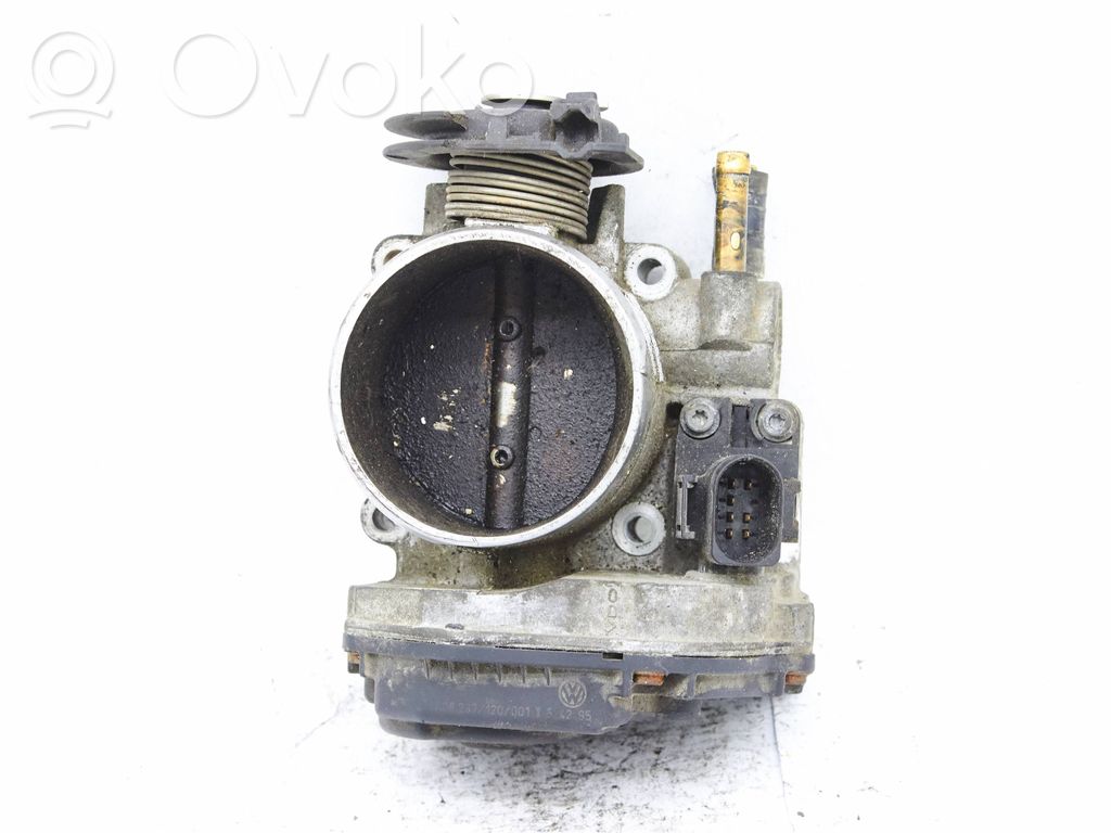 Volkswagen Bora Throttle valve 