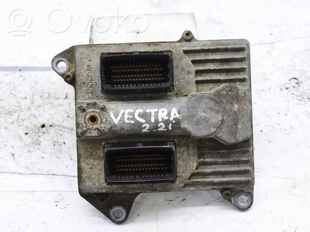 Opel Vectra C Engine control unit/module 