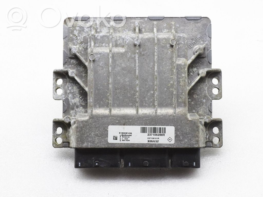 Renault Megane II Engine control unit/module 