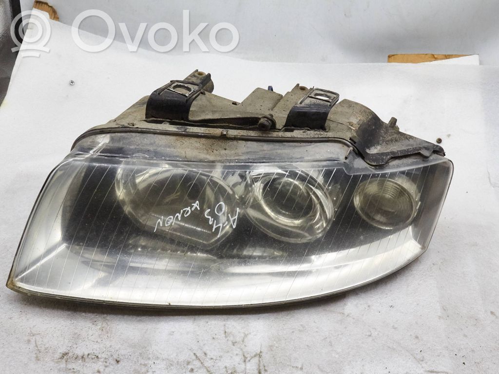 Audi A4 S4 B6 8E 8H Scheinwerfer 