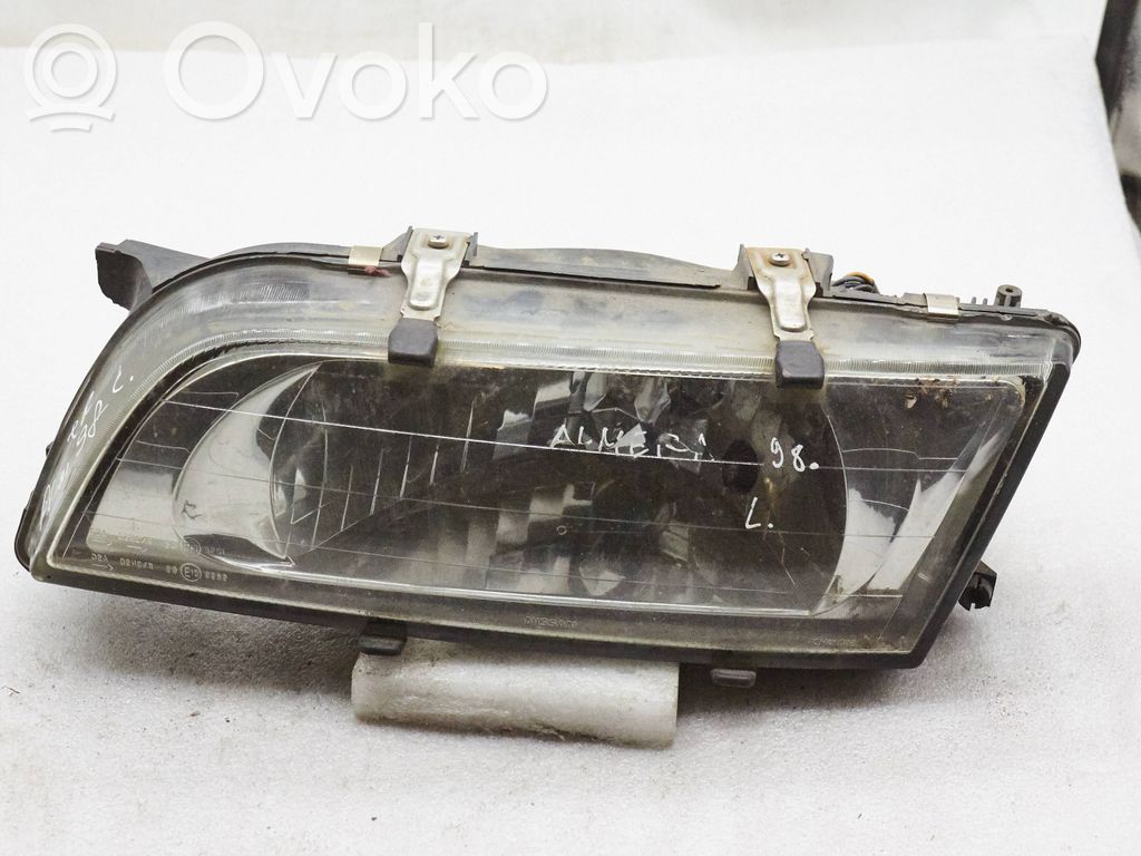 Nissan Almera Priekšējais lukturis 