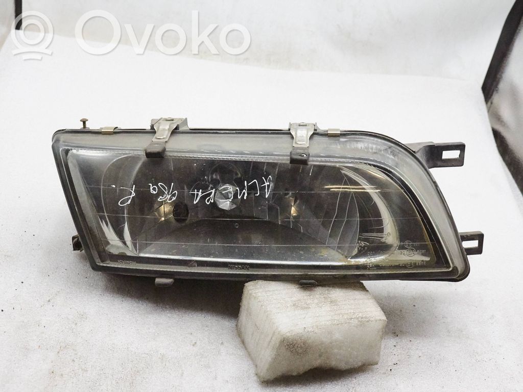 Nissan Almera Priekšējais lukturis 